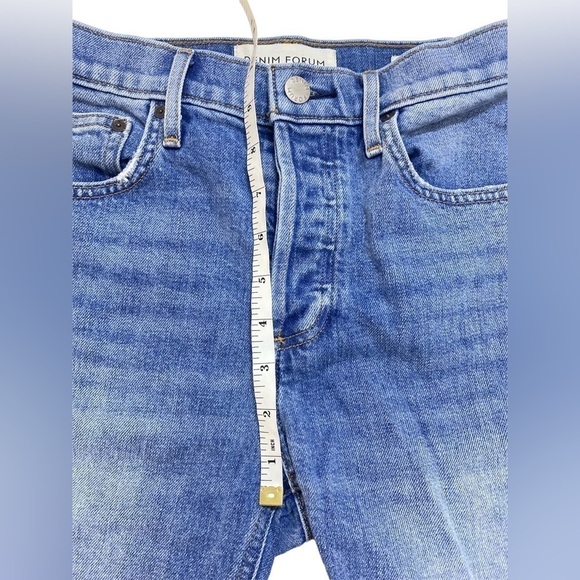 Aritiza Denim Forum - The Yoko Bermuda short - Picture 11 of 11